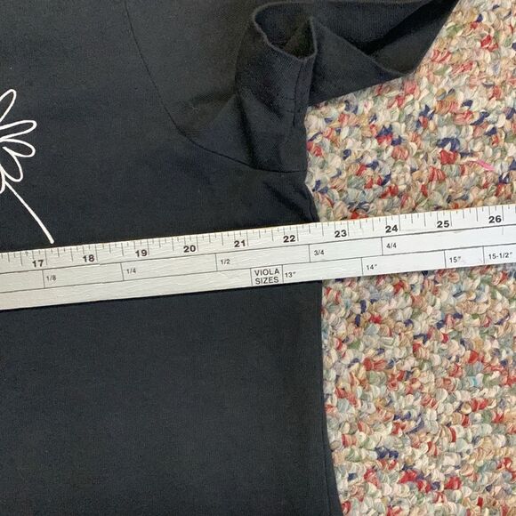 Susan Bristol Black Cotton White Floral Design Scoop Neck SS T-Shirt Size XL - Picture 7 of 9